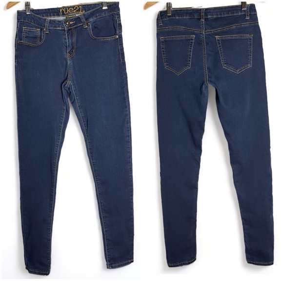 Rue21 Denim - Rue21 Stretchable Mid-Rise Jeggings Size 10